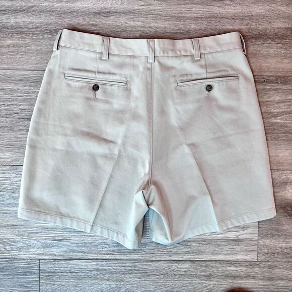 L.L.Bean Men's Cream Natural Fit 100% Cotton Flat Front Chino Shorts Size 35 - Picture 4 of 4